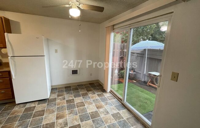 2 beds, 1 bath, 900 sqft, $1,495, Unit 16346 Unit 1