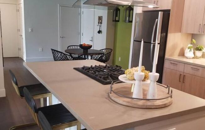 2 beds, 2 baths, 1,449 sqft, $3,600, Unit P2-310