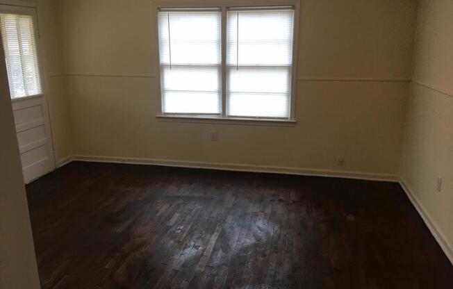 101 B E 15 ST