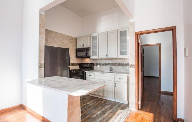 27 BREVOORT PL
