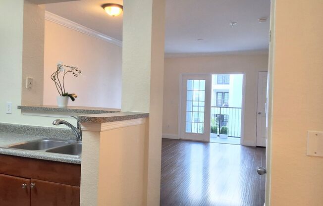 1 bed, 1 bath, $1,475, Unit # 3060