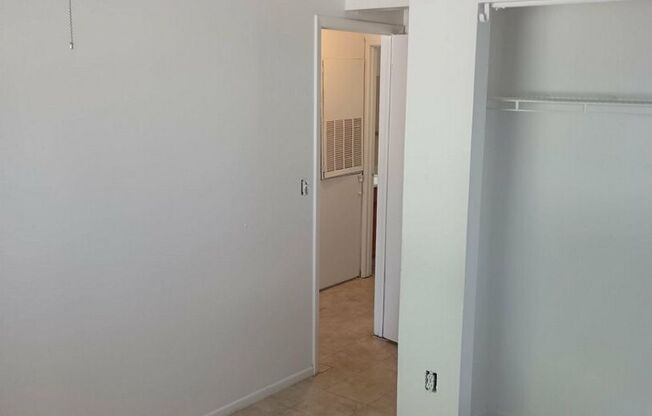 2 beds, 1 bath, $1,450