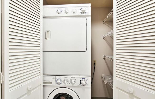 1 bed, 1 bath, $1,795, Unit # 1606