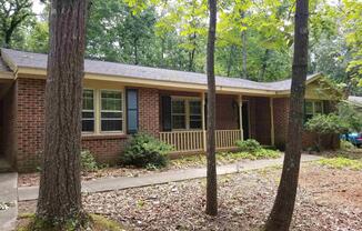809 VALERIE DR