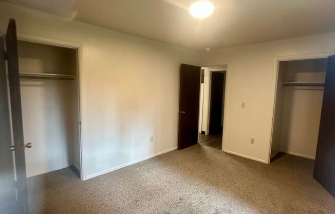 Oakwood Apartments