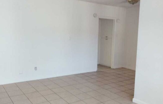 1 bed, 1 bath, 550 sqft, $1,700