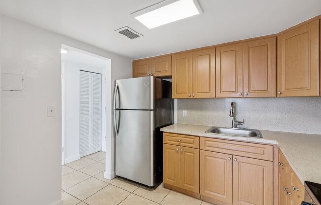 1 bed, 1.5 baths, 780 sqft, $1,850, Unit 210N