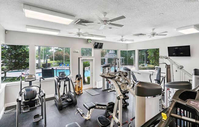 2 beds, 2 baths, $1,600, Unit # 1921