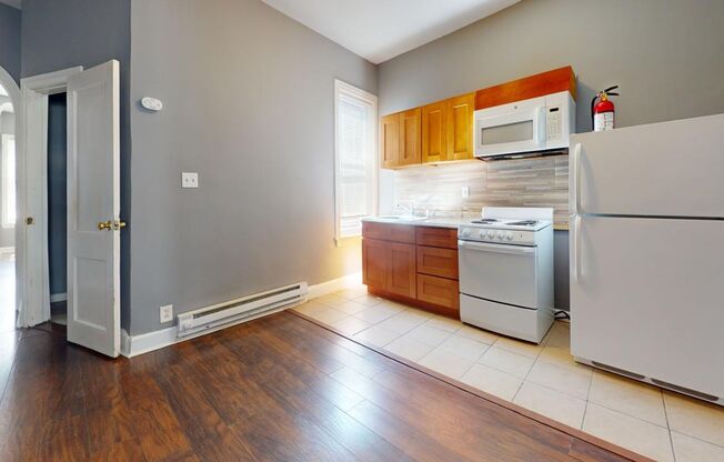 1 bed, 1 bath, 600 sqft, $900