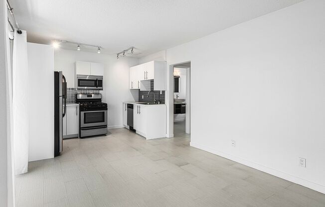 1 bed, 1 bath, 460 sqft, $1,495, Unit 103