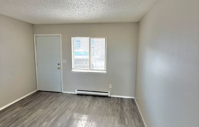 1 bed, 1 bath, 447 sqft, $850, Unit Unit G