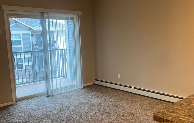 1 bed, 1 bath, 663 sqft, $995, Unit 2400-310