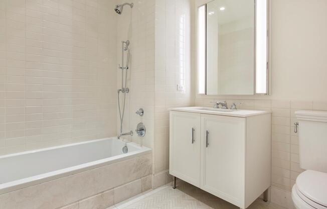 2 beds, 2.5 baths, 1,577 sqft, $19,500, Unit 13P