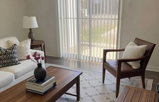 Live Surrounded by Nature and Comfort in the Heart of Austin