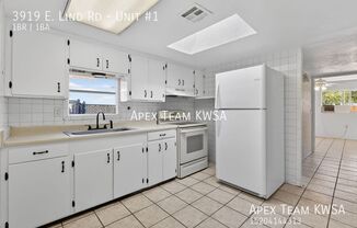3919 E LIND RD