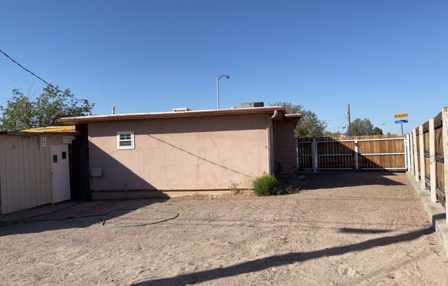 3 beds, 1 bath, $1,495