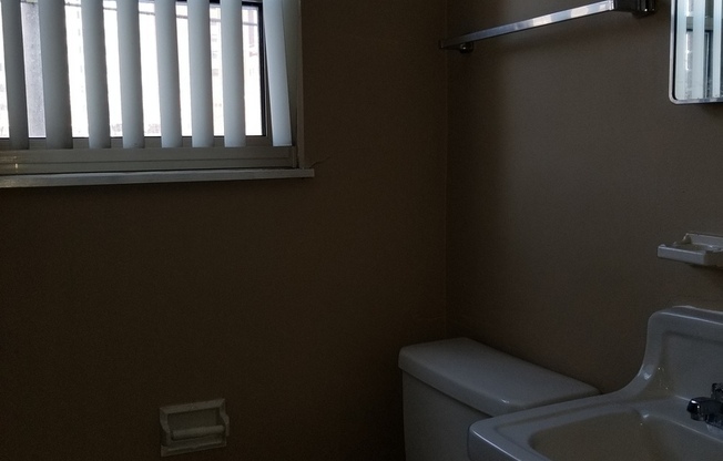 1 bed, 1 bath, 525 sqft, $715, Unit 208