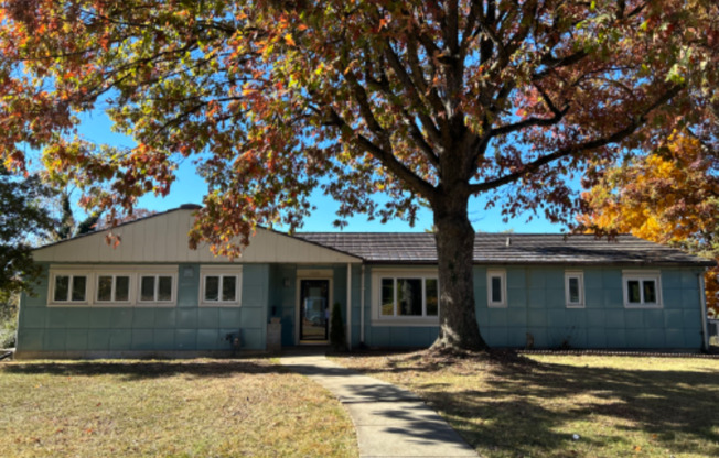 5819, BLACK HAWK DRIVE