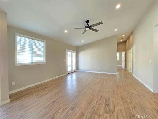 3 beds, 2 baths, 802 sqft, $4,000