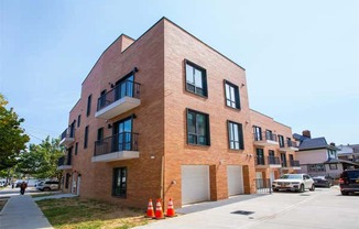 16018 SANFORD AVE