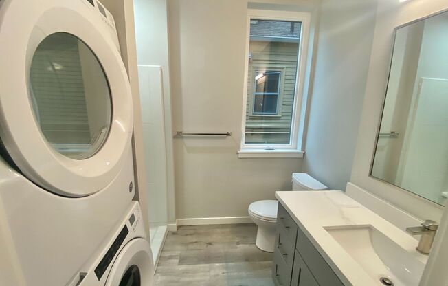 1 bed, 1 bath, 350 sqft, $1,595, Unit 201