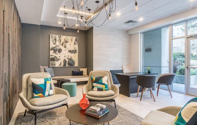 Spring District apartments near Amazon - Metro 112 Apartments - leasing lounge