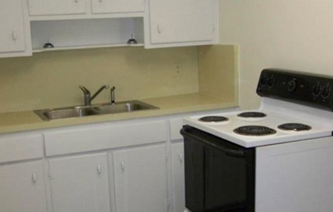 Cozy, Cute Tiny House, March, 2026 Move-in Date!