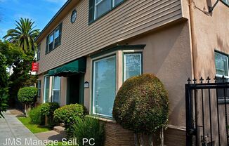 715 E 5th Street