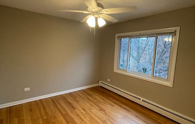 8042-46 Knox Ave in Skokie, IL