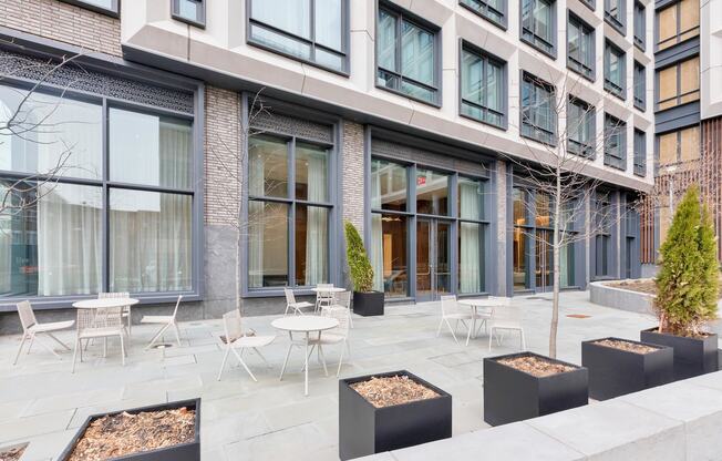 1 bed, 1 bath, 646 sqft, $5,000, Unit 405