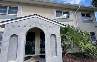 6635 Warwick Circle-1