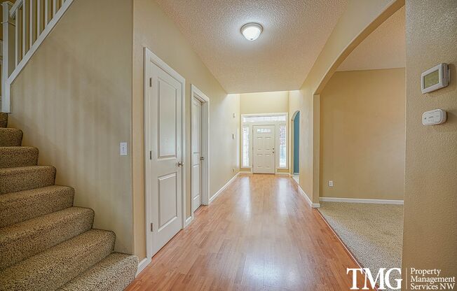 Spacious 4 BD Home with Loft & Community Amenities