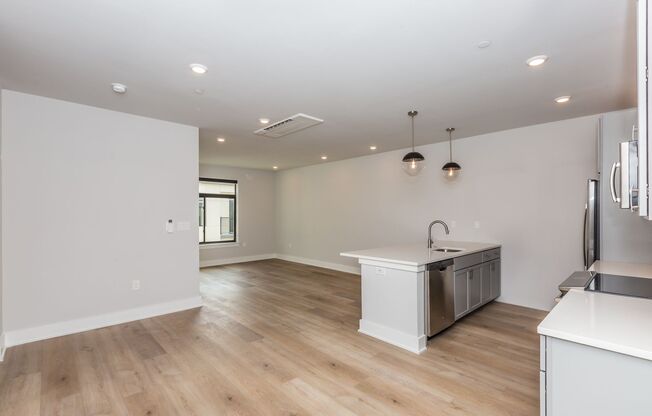 1 bed, 1 bath, 814 sqft, $2,795, Unit Apt # 307