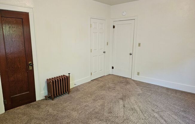 1 bed, 1 bath, $1,150, Unit 06