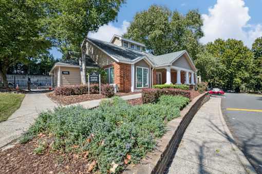 Willow Ridge Apartments