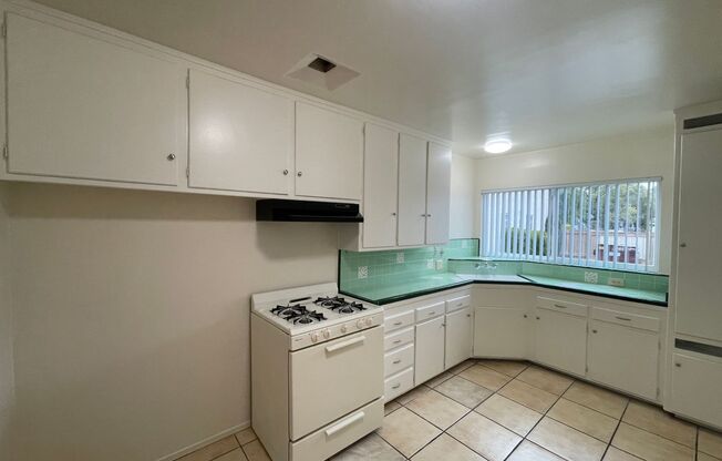 402 & 406 E. Palmer ave. Glendale CA