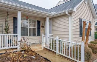 107 Hammett Grove Ln