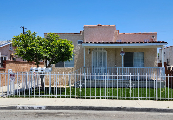 1118 CLELA AVE