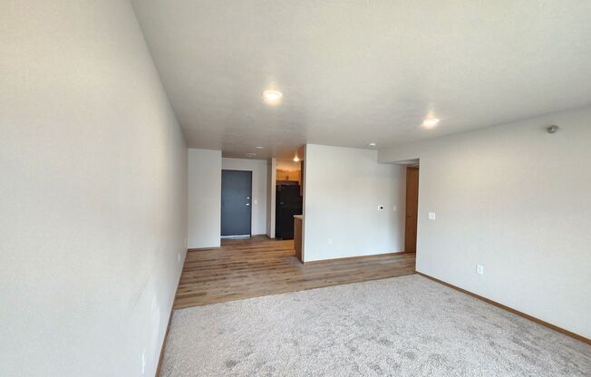 1 bed, 1 bath, 756 sqft, $1,025, Unit 3520 107