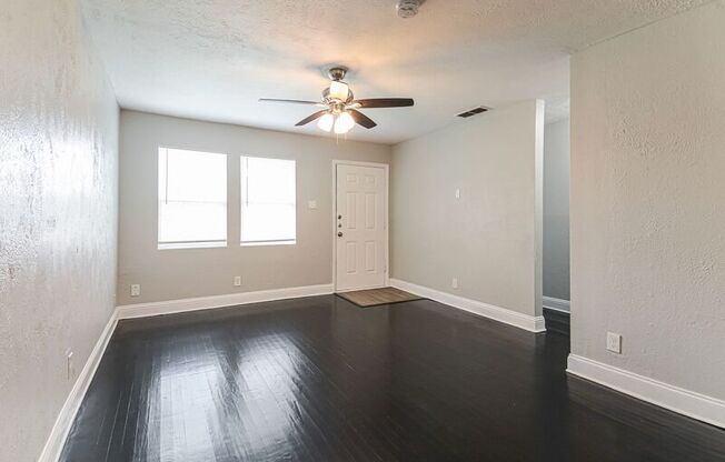 1101 RANCHO DR