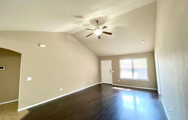 4 Bedroom Home Available -Springdale AR!