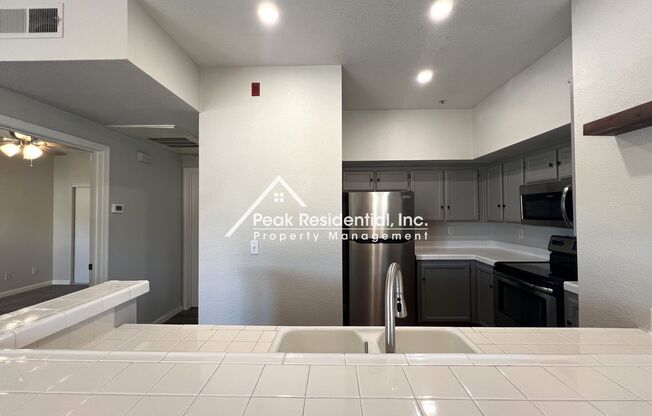 2 beds, 2 baths, $2,295, Unit # #E