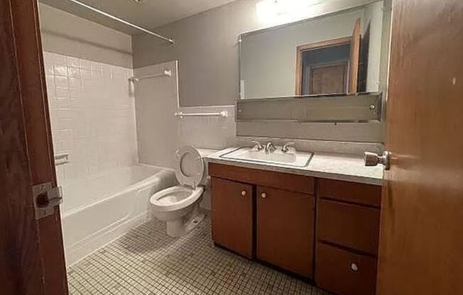 8801 W 35th St., St. Louis Park MN 55426