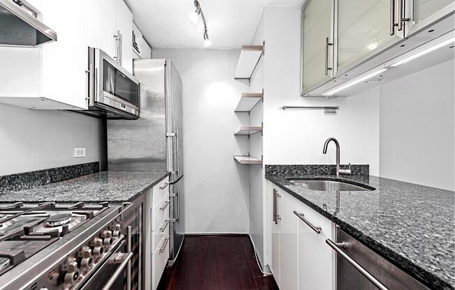 1 bed, 1 bath, 664 sqft, $4,250, Unit 3P