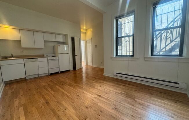 3510-3530 Louisa Street