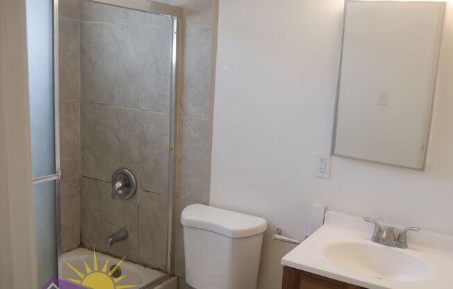 1 bed, 1 bath, $1,075, Unit 1617 Arcade Blvd #16