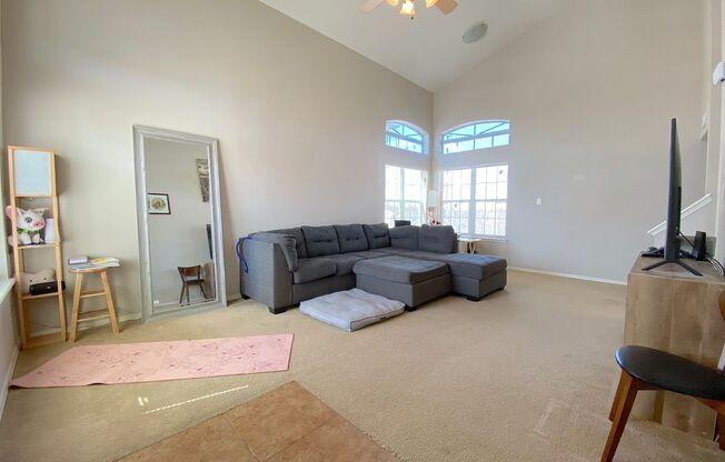 Northeast/Sandstone Ranch El Paso 3 Bed Refrig A/C
