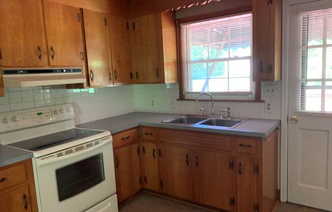 Split Foyer Home in Rustburg