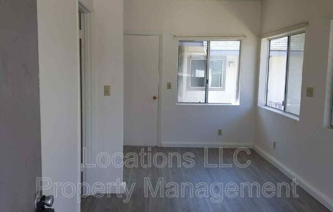1142 17th Ave.