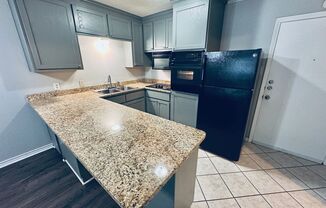 Fabulous landmark Downtown Austin property! Great downtown neighborhood!